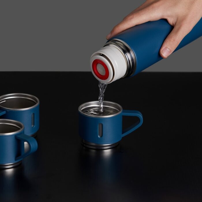 Kit garrafa térmica 450 mL com tampas-xícaras - Imagem 10